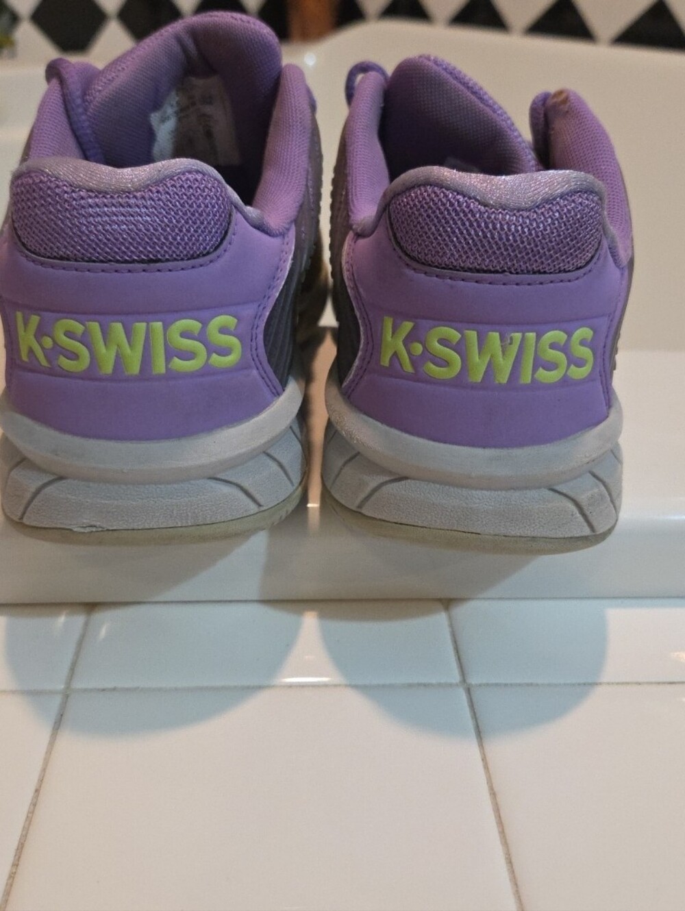 K-Swiss Womens Hypercourt Express 2 Hard Court Tennis Pickleball Shoes Sz 8.5M - Picture 11 of 14